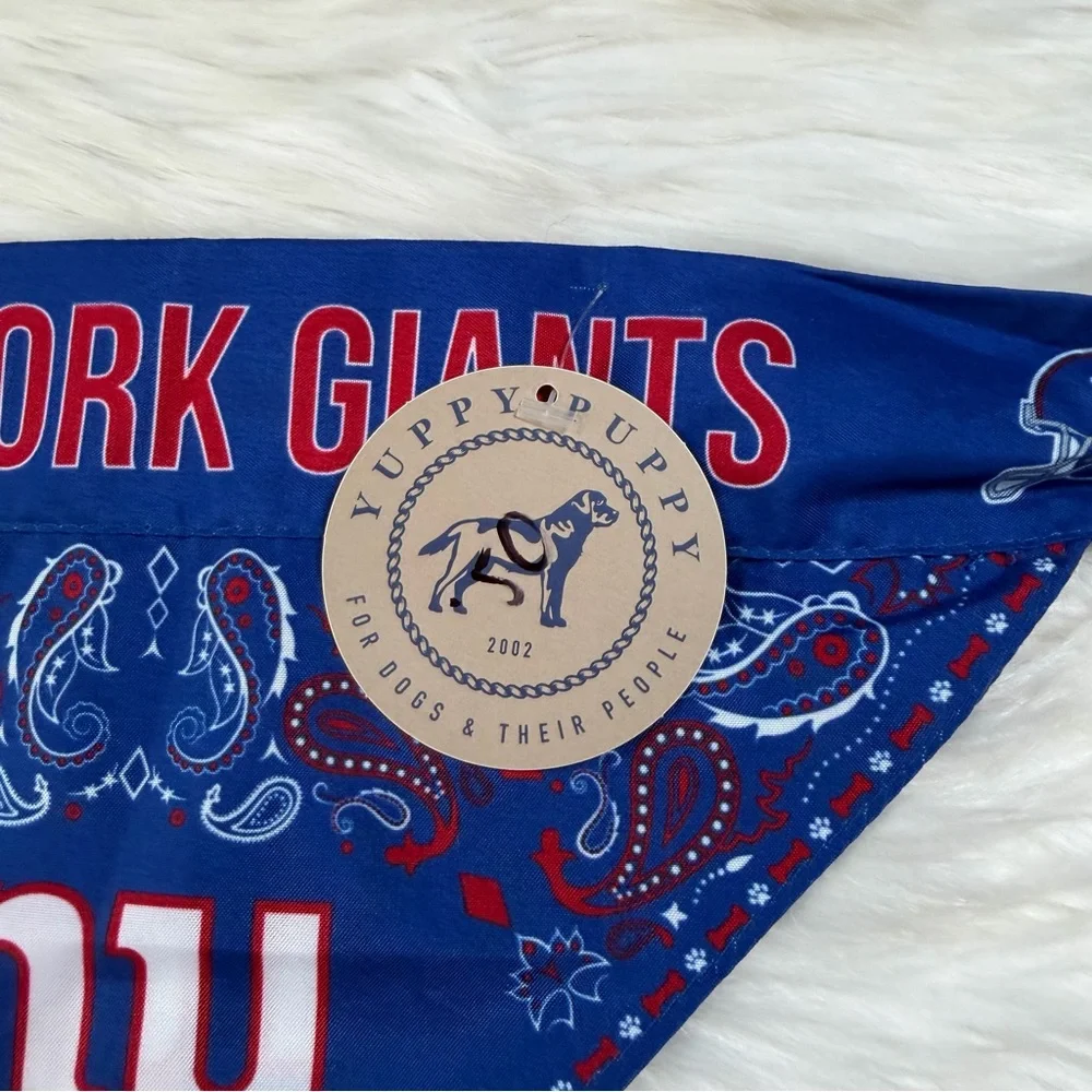 NWT Yuppy Puppy New‎ York Giants Reversible Bandana